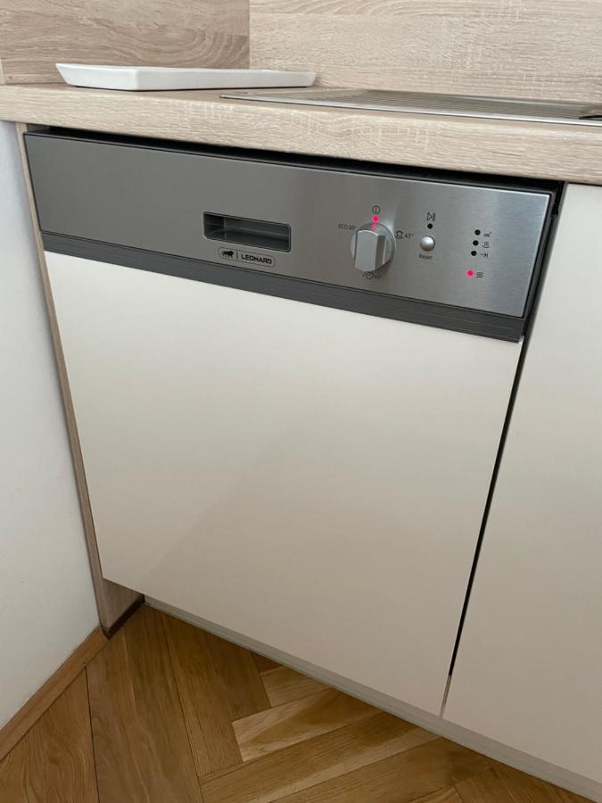 Cozy City Apartment Near City Center Wien Exterior foto